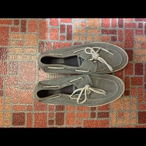 Sperry gray boat shoes